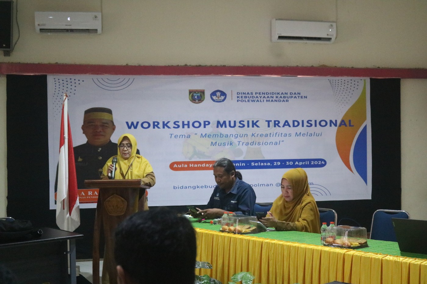 Workshop Musik Daerah Bangun Kreativitas Melalui Musik Tradisional di Polman 