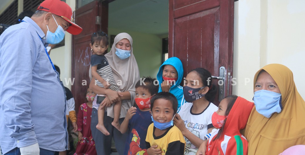 Bupati AIM semangati  1.762 Pengungsi Lokal, Jangan Panik Namun Tetap Waspada