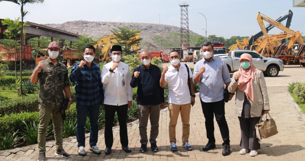 Bupati AIM Lanjut Studi Tiru Industri Sampah di  TPA Bantargebang Kota Bekasi