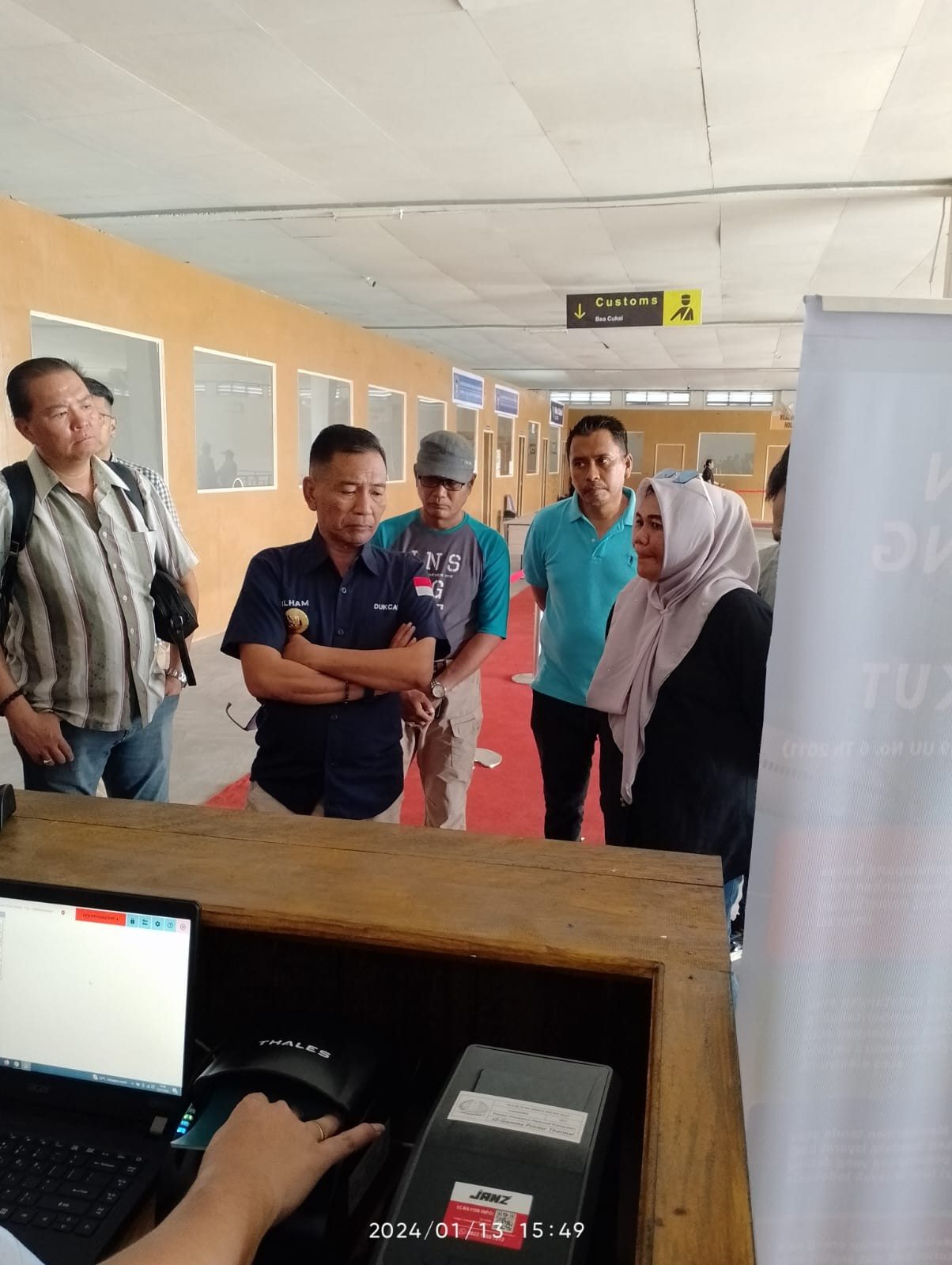 Muhammad Ilham Borahima (MIB) Pantau Persiapan Keberangkatan KM Cattleya Express Menuju Lahad Datu