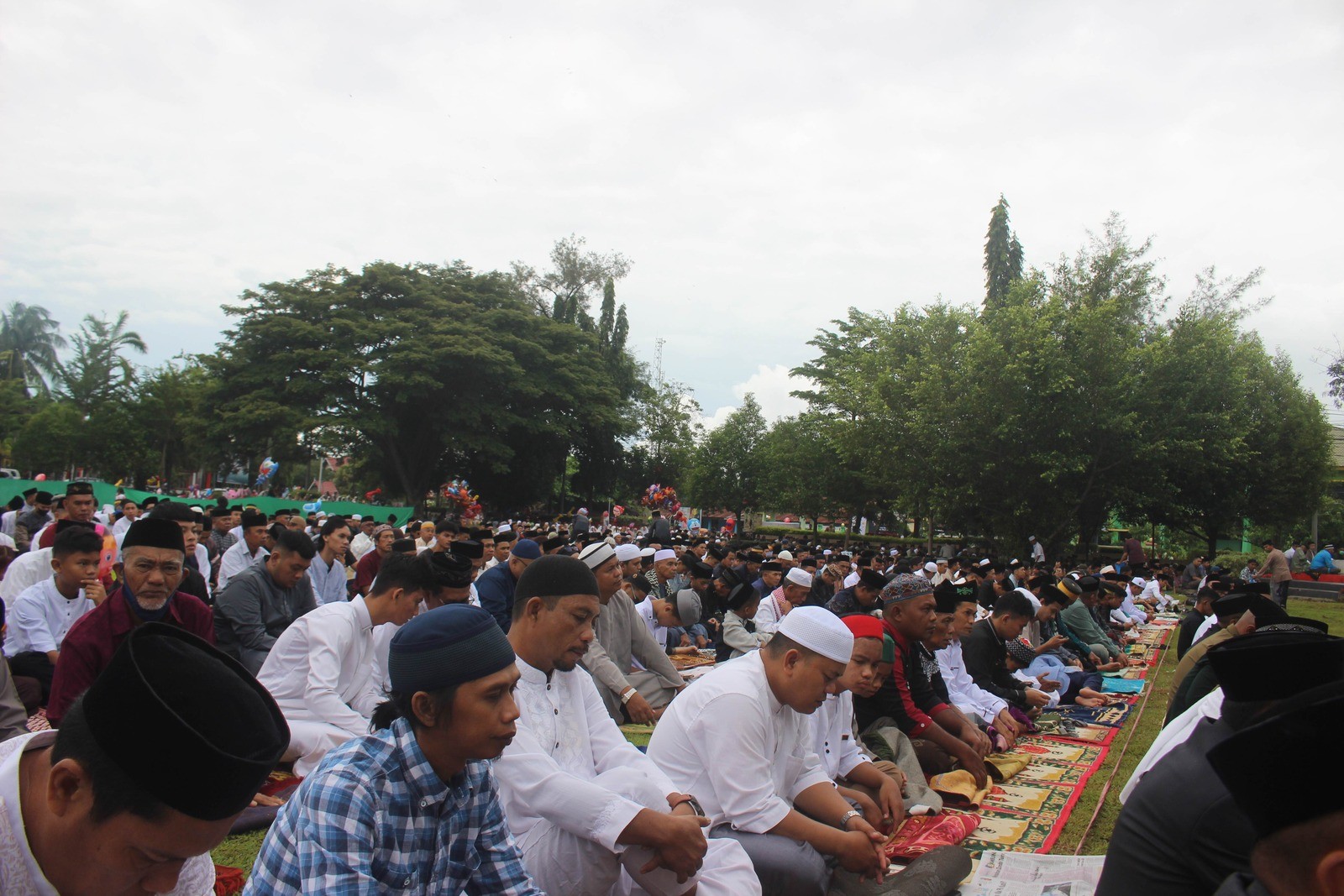 Pj Bupati Ajak Masyarakat Bersama Benahi Polman di Momentum Idul Fitri 1445 H